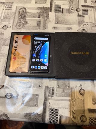 ZTE nubia Flip 5G Negro