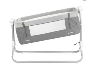 Minicuna gris con patas ajustables