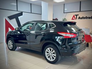 Nissan Qashqai 2015