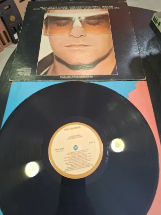 Elton John - Victim of Love Vinilo MCA-5104
