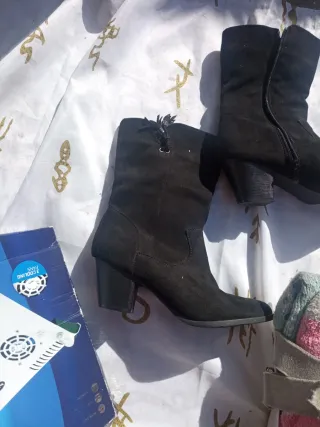 Botín térmico chica negro talla 40