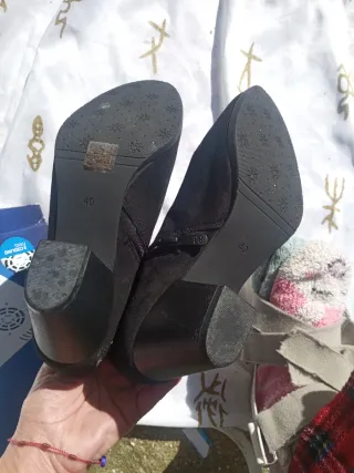 Botín térmico chica negro talla 40