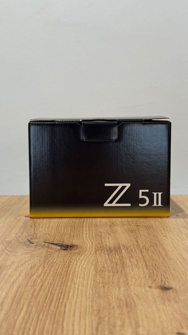 SIN USAR Nikon Z5 II Cuerpo