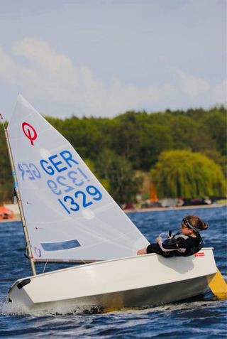 WINNER Optimist 3D Star Carbo - Modelo Mundial