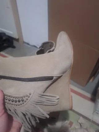 Botines ante beige talla 39