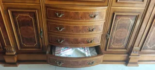 Mueble de salón con marquetería, madera de Haya.