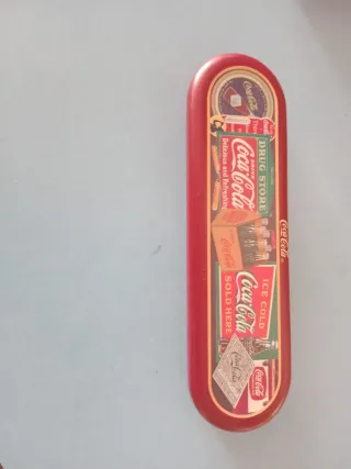 Set Oggetti Coca Cola: Portabottiglie, Penna, Vass
