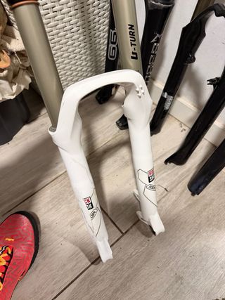 Rock Shox SEKTOR 150-110mm Horquilla Eje 20 mm