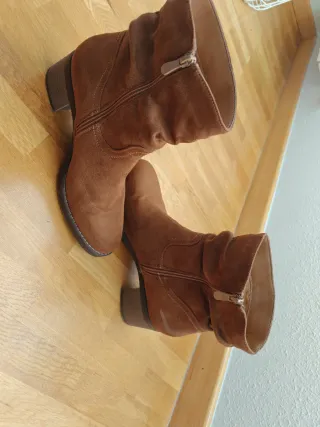 Botines mujer, no tienen marca.