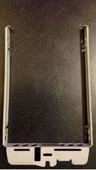 SUPPPORTO HDD INTERNO SMONTATO DA NB LENOVO usato