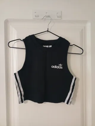 Top Adidas Negro Corto