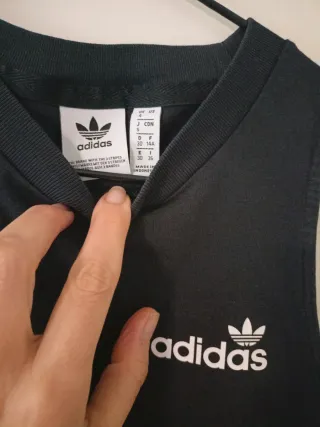 Top Adidas Negro Corto