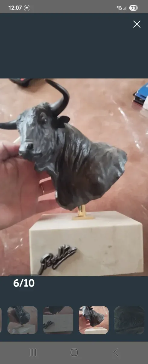 Figura Bronce Toro Busto Andrés Peralta