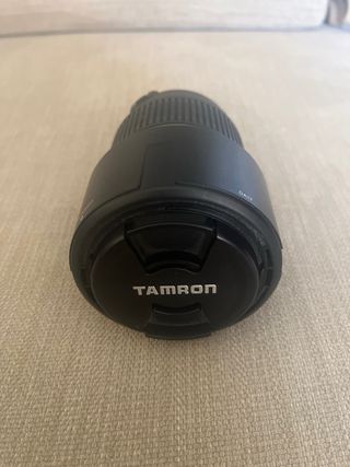 Cámara Reflex Nikon D60 Negra + Accesorios