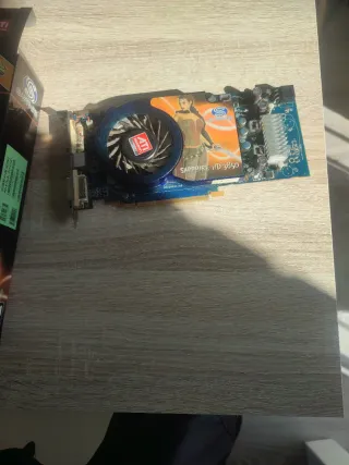 Tarjeta Gráfica Sapphire HD 3850 512MB GDDR3