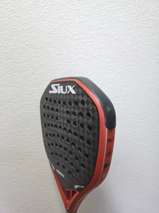 Pala de pádel Siux Fénix Elite 5 2025