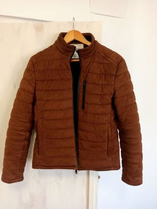 Chaqueta acolchada efecto ante