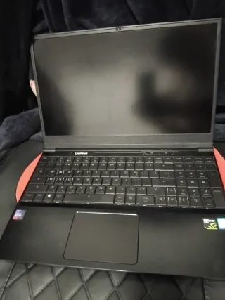 Laptop Gamer con GTX 1660 Ti 6GB – 16GB RAM, i7