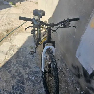 Bicicleta de Montaña Conor AFX Negra