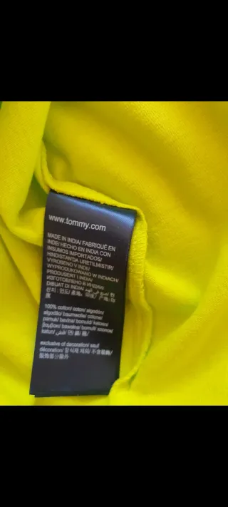 Camiseta Tommy Jeans original a estrenar.
