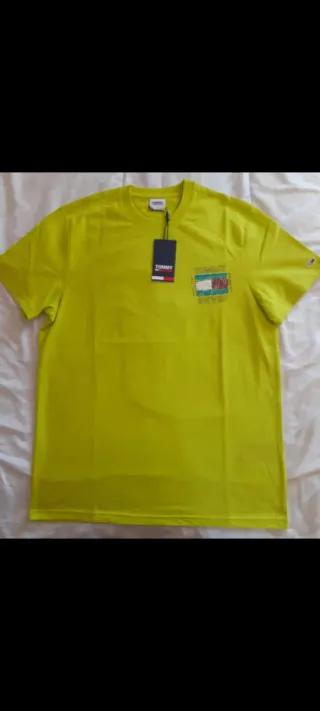 Camiseta Tommy Jeans original a estrenar.