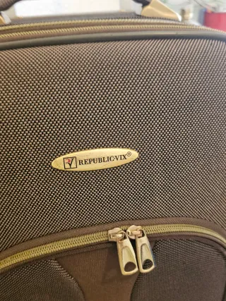 Maleta trolley ruedas Republica marrón