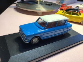 Coche Citroen Ami 3 CV CIJ EUROPARC 1/43