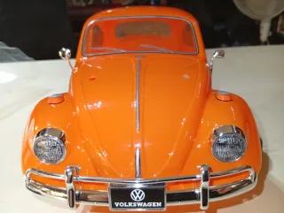 VW ESCARABAJO 1:10 RC TAMIYA CON SUS RUEDAS NUEVO