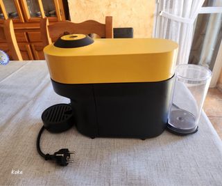 Cafetera Nespresso Vertuo Pop
