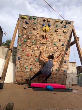 Pared de escalada para entrenar