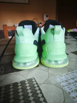 Zapatillas Nike Air Max Verdes y Negras