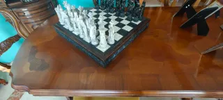 Mesa Haya Maciza y 6 Sillas