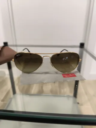 Gafas de sol Ray-Ban Aviator doradas originales