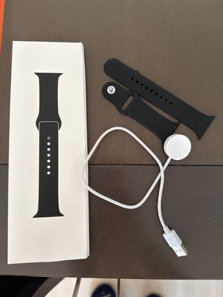 Cargador y correas Apple Watch negro