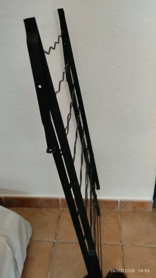 Botellero metálico para 40 botellas