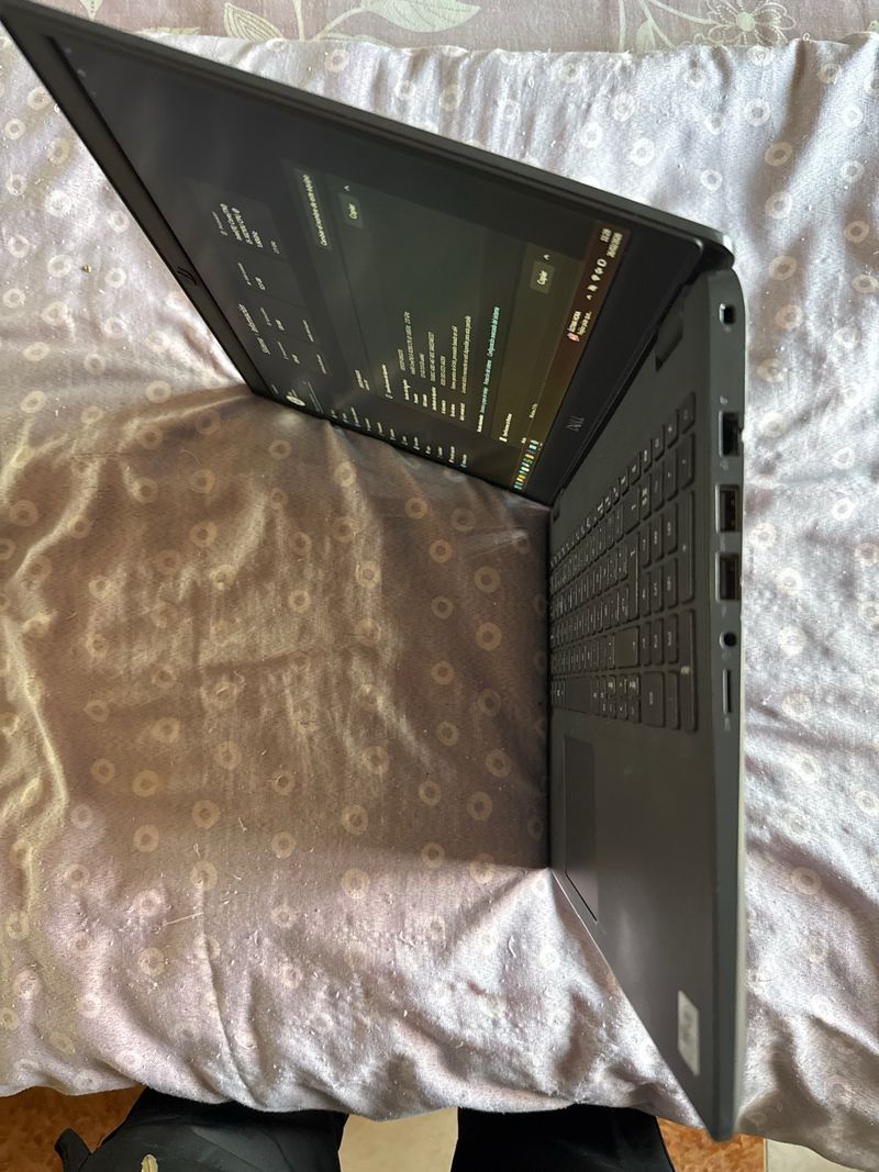 Portátil Dell Latitude 3510 Intel Core i5 afbeelding 2