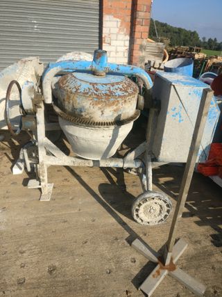 Hormigoneras Monofásicas 200L y 300L