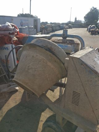 Hormigoneras Monofásicas 200L y 300L