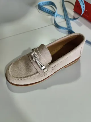 Zapatos de niño para comunión beige