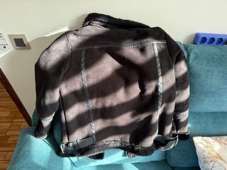 Abrigo Pull&Bear Negro Pelo talla M