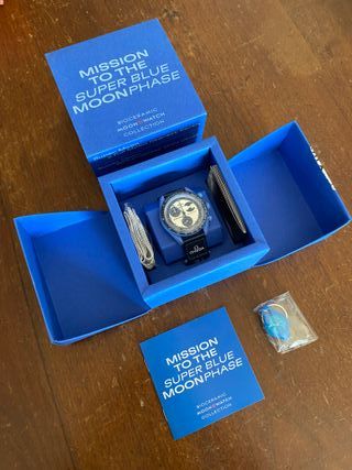 Swatch x Omega Moonswatch Super Blue