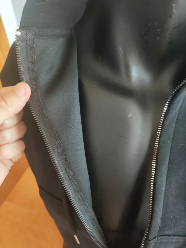 Sudadera Alo Negra con Cremallera