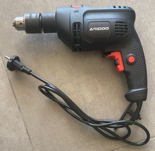 Taladro 710W  a estrenar