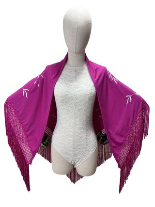 Manton Flamenco Bordado Flores Blanco Morado