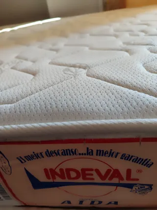 Canapé 2, cabecero 2 y colchón 2