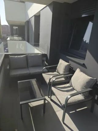 Conjunto Muebles Terraza: Sofá, Sillones y Mesa