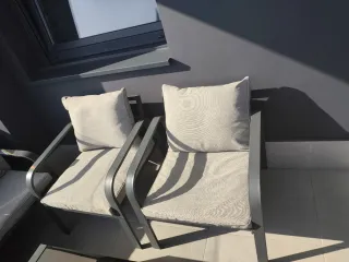 Conjunto Muebles Terraza: Sofá, Sillones y Mesa