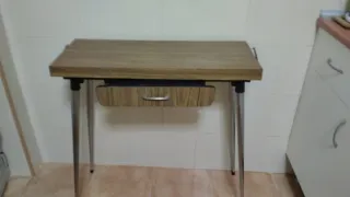 Mesa de cocina madera y metal