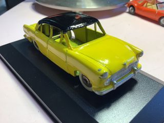 Coche Simca Versalles 1/43 Dinky Toys