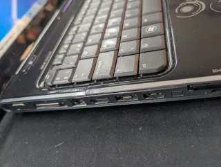 Portátil HP i3 6GB RAM 250GB SSD Win10